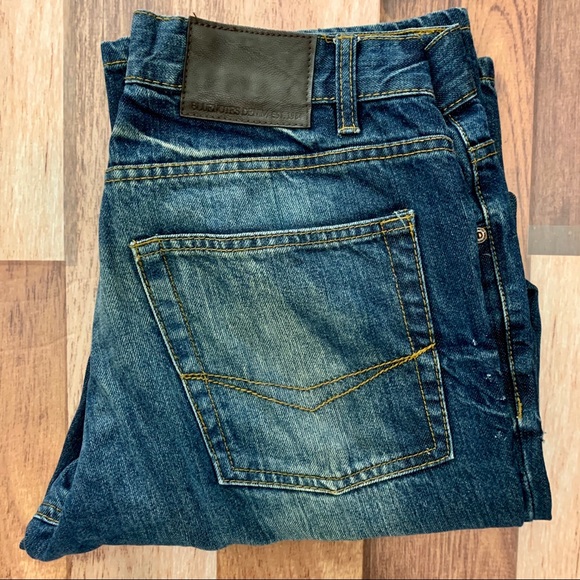 Men’s Distressed Straight Leg Jeans - Picture 2 of 9